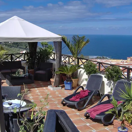 Mit Kleiner Innenhof-terrasse Im Mediterranen Stil Apartament