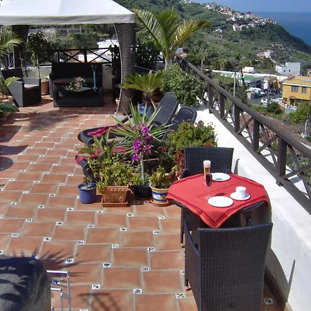 Mit Kleiner Innenhof-terrasse Im Mediterranen Stil * Icod De Los Vinos