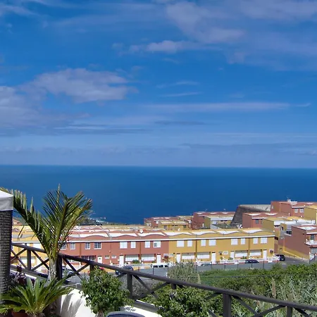 Mit Kleiner Innenhof-terrasse Im Mediterranen Stil Apartamento Icod De Los Vinos